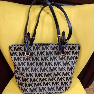 Michael Kors traditional tote bag